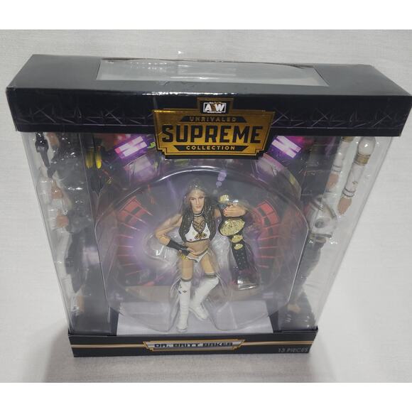 DR. Britt baker AEW Unrivaled supreme collection - Picture 2 of 7